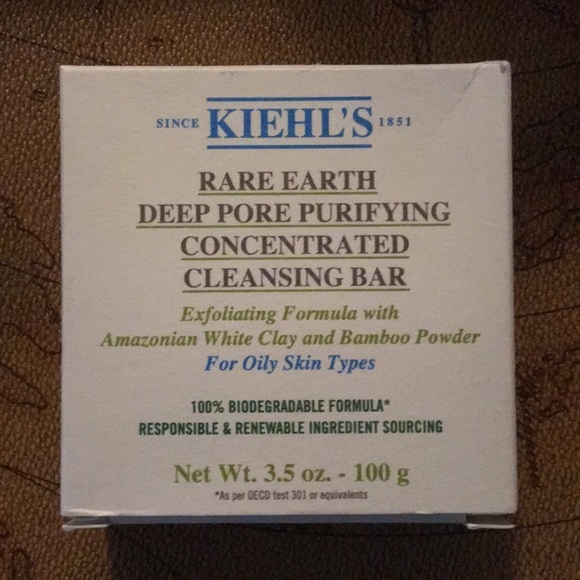 2 pc - Kiehl’s Rare Earth Cleansing Bar & Bvlgari body soap - Picture 2 of 3
